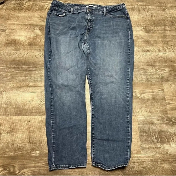 Levi’s 311 Shaping Skinny Size 24w - Picture 1 of 9